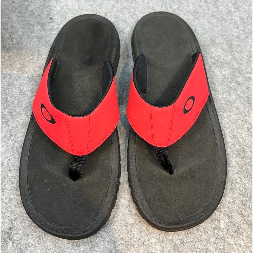 Oakley Flip Flops Sandals Thong Red Accents Summer‎ Beach Mens Size 13